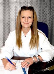 Michelle Fjellvik, estate agent