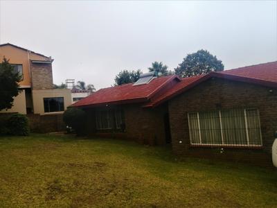 House For Rent in Wilro Park, Roodepoort