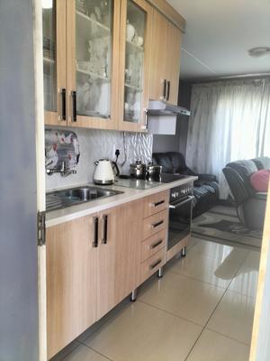 Apartment / Flat For Sale in Fleurhof, Roodepoort