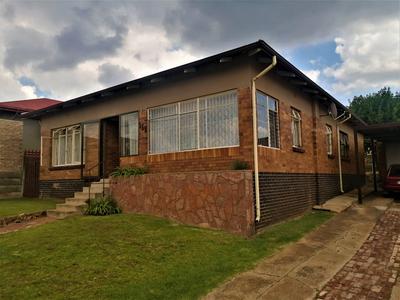 House For Sale in Georginia, Roodepoort