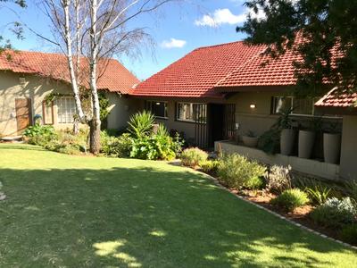 House For Sale in Monument, Krugersdorp