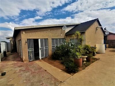 House For Sale in Eldorado Park, Soweto