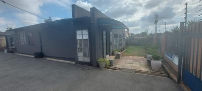 House For Sale in Montclair, Johannesburg