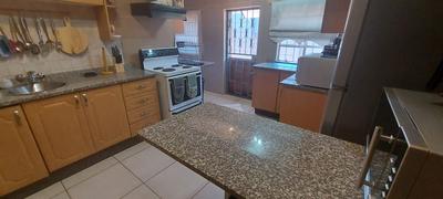 House For Sale in Claremont, Johannesburg