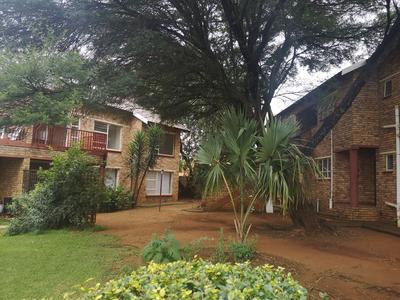 Apartment / Flat For Sale in Mindalore, Krugersdorp