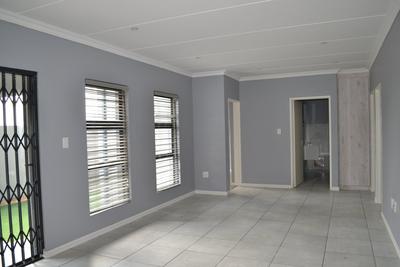 Apartment / Flat For Rent in Homes Haven, Krugersdorp