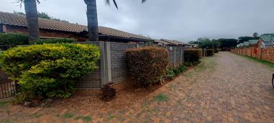 Townhouse For Sale in Florida Glen, Roodepoort