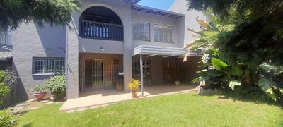 Apartment / Flat For Sale in Northcliff, Randburg
