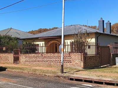House For Rent in Krugersdorp North, Krugersdorp
