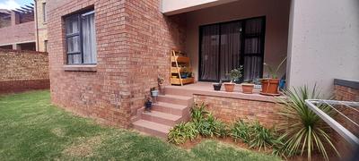 House For Rent in Bergbron, Roodepoort