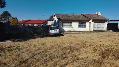 House For Sale in Finsbury, Randfontein