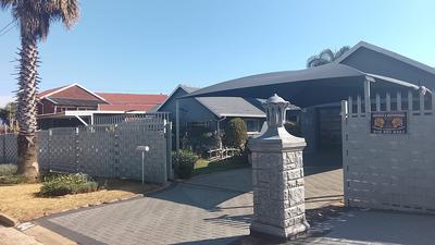 House For Sale in Greenhills, Randfontein