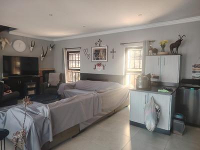 House For Rent in Honeydew, Roodepoort