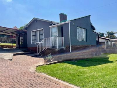 House For Sale in Quellerie Park, Krugersdorp