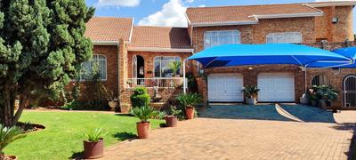 House For Sale in Greenhills Ext 3, Randfontein