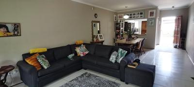 Townhouse For Rent in Randpark Ridge, Randburg