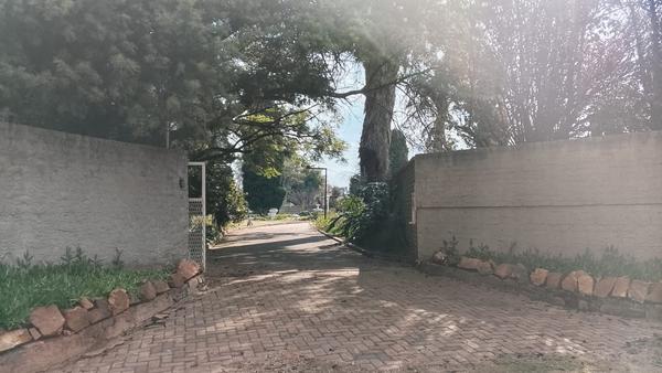 House For Sale in Hillside, Randfontein